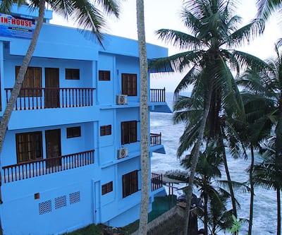 https://imgcld.yatra.com/ytimages/image/upload/t_hotel_yatra_city_desktop/v1445581541/Domestic Hotels/Hotels_Thiruvananthapuram/MINI HOUSE/exterior_view_2.jpg